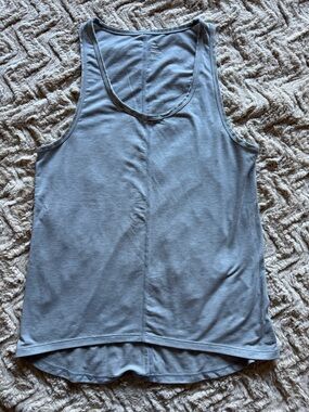 GapFit Breathe Women’s Gray Scoop Neck Tank Sz XS